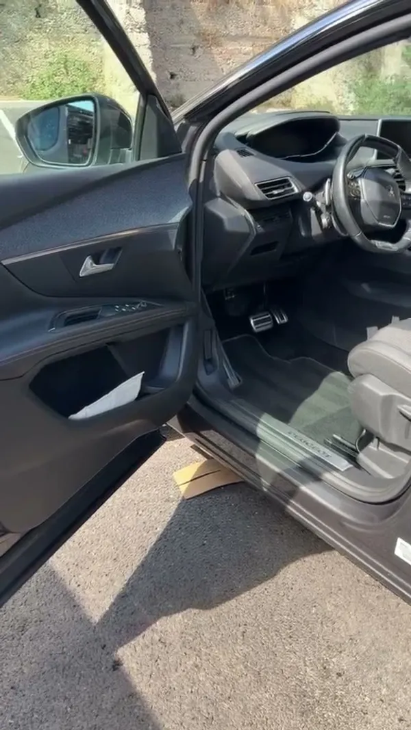 Détailing Peugeot 3008 par LCJ Detailing